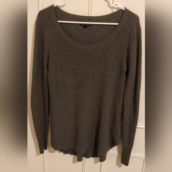 American Eagle Grey Scoopneck Sweater - Picture 1 of 4